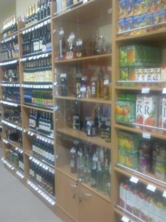 Витрины и стеллажи для алкоголя, Киев